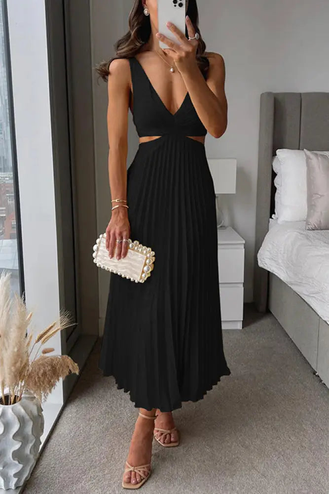 Zoe - Dreamy Maxi Dress - BLACK / S - Maxi Dress